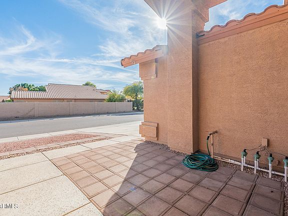 4th image of 5742 W BERYL Avenue