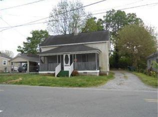 714 Durham St, Burlington, NC 27217
