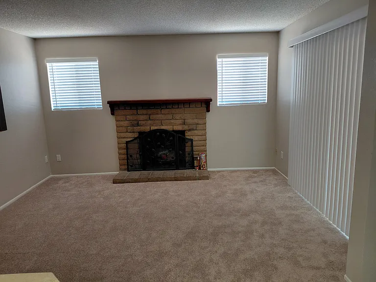 647 W Pantera Ave — Photo 9