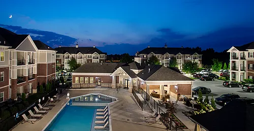 Mount Victor Olde Towne Luxury Apartments Photo 1