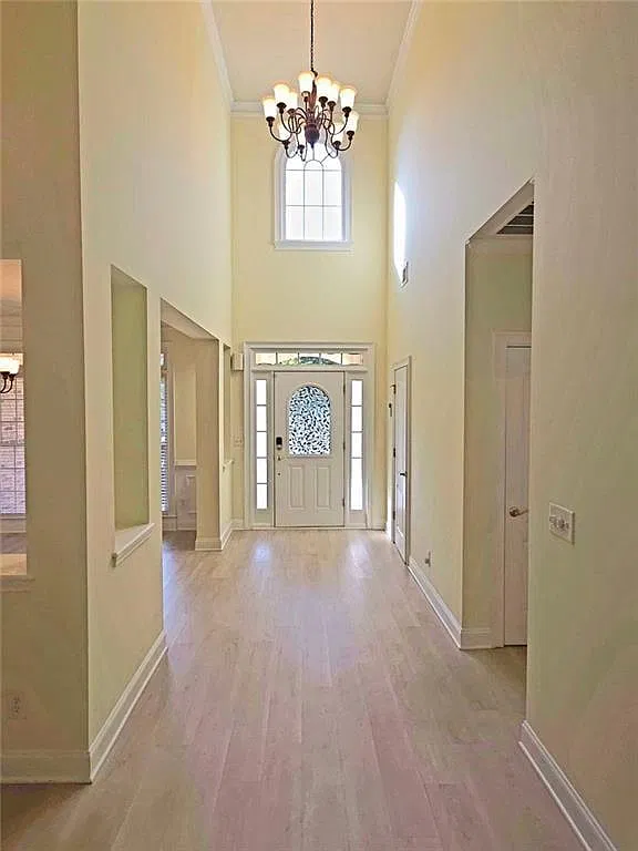 4 bed, 3.5 bath, 3057 sqft, $2,600 — Photo 3