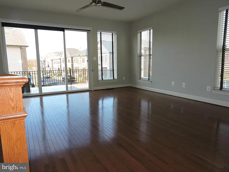 20425 Codman Dr — Photo 9