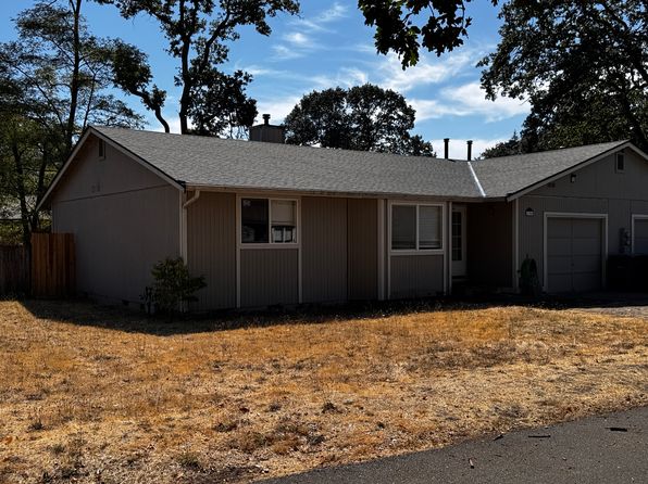 1306 149th St S, Spanaway, WA 98387 – 2-bedroom rental in Spanaway