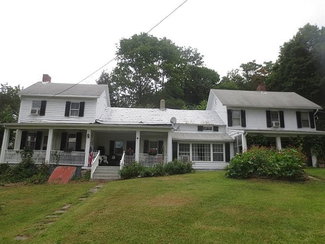 1st image of 27 Lakeshore Dr E