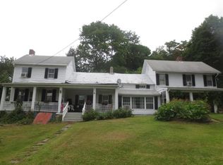 27 Lakeshore Dr E, Sussex, NJ 07422
