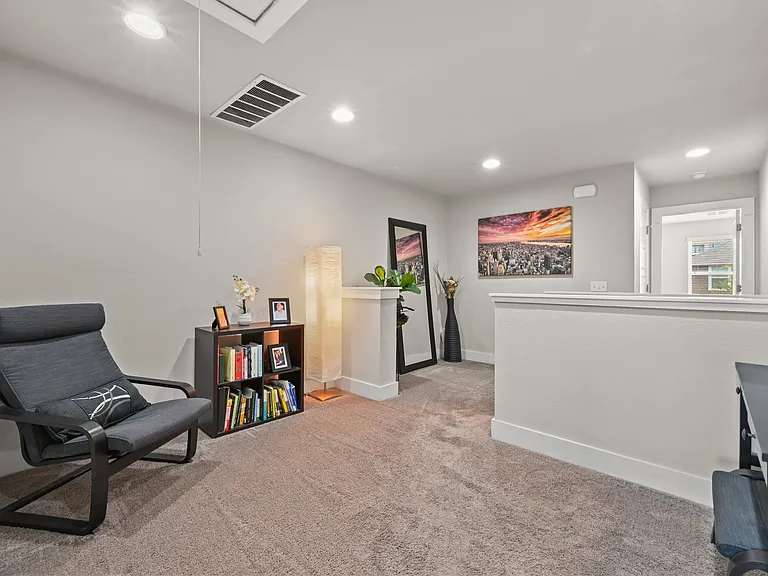 311 Bridgeford Dr — Photo 15