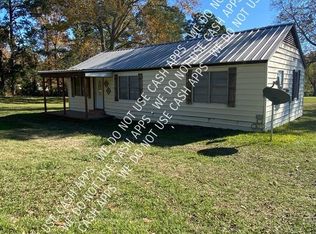 383 Chapmon Rd, Wells, TX 75976