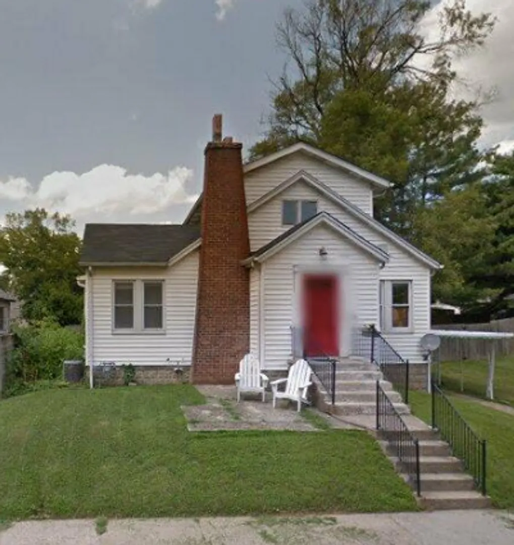Brand New Top Of The Line Renovation Throughout. 4 Bed/3 Bath Close To Campus! — Photo 1