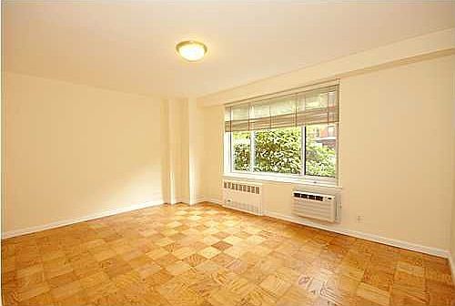 4th image of 400 Central Park W APT 1H