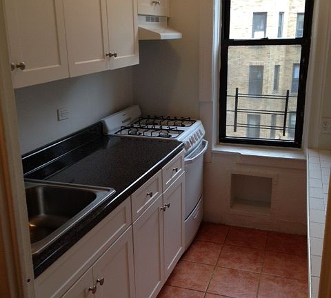 4th image of 14430 35th Ave APT A54