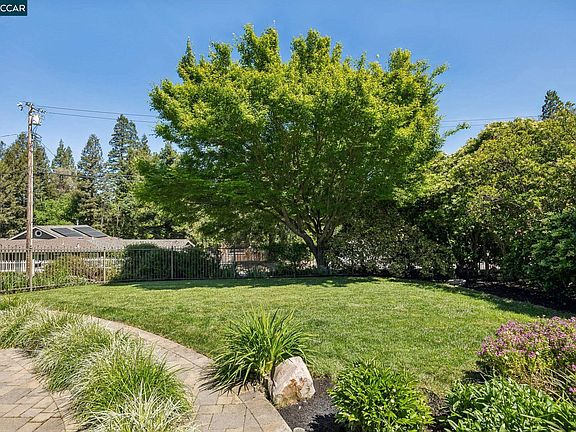 4th image of 2837 Litina Ct