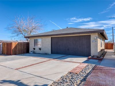 6411 Mountain View St, Joshua Tree, CA, 92252