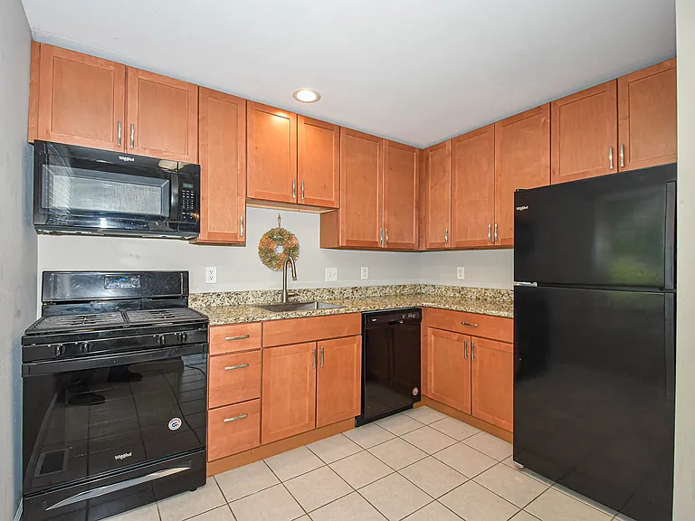7359 Balson Ave — Photo 8