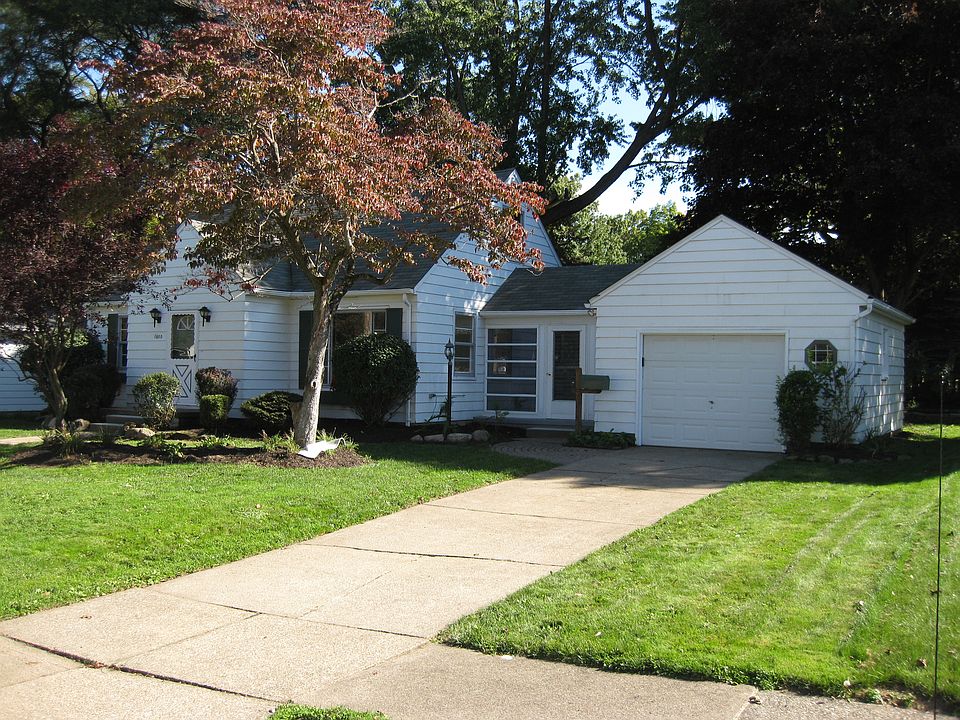 1st image of 1600 Osage Ave