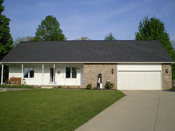 Front of home LONG