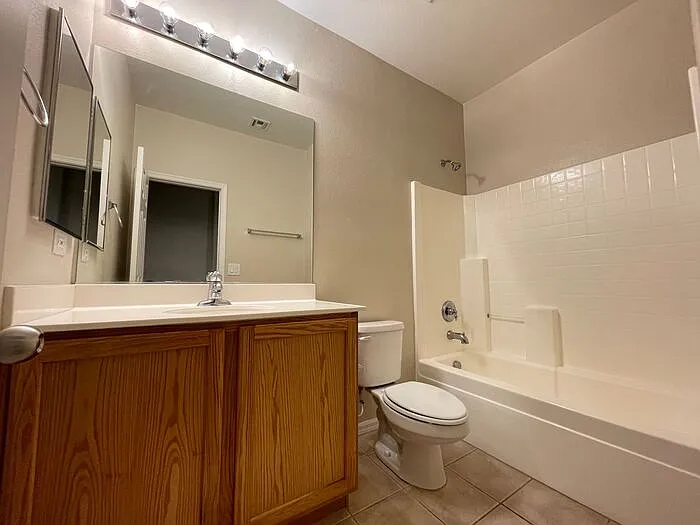 2928 Pitgaveny Ave — Photo 7