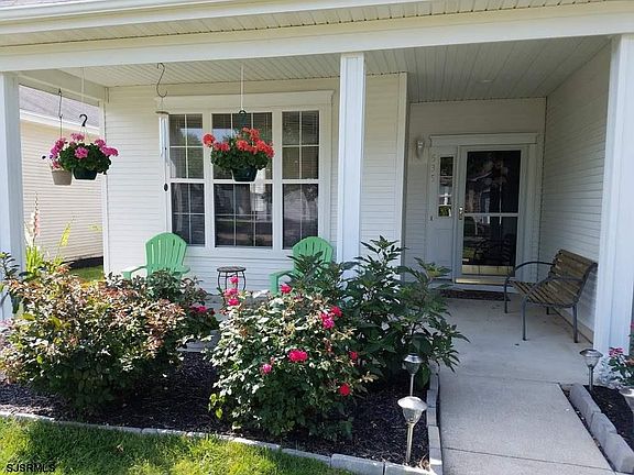 2nd image of 535 Weston Dr