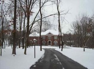 1205 Stone Run Ct, Lancaster, OH 43130