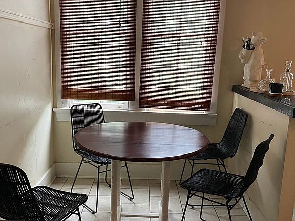 2nd image of 838 Lowerline St #14