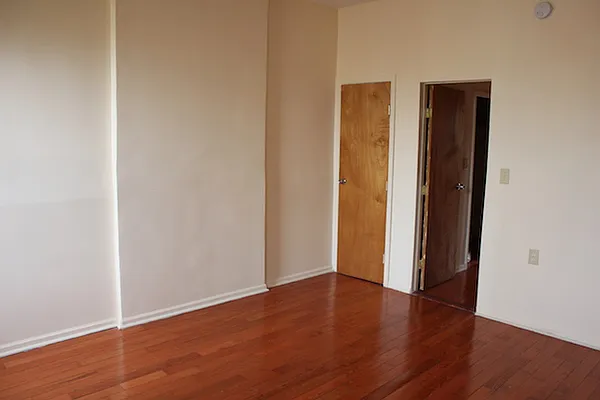 Rented by Capri Jet Realty Corp | media 8