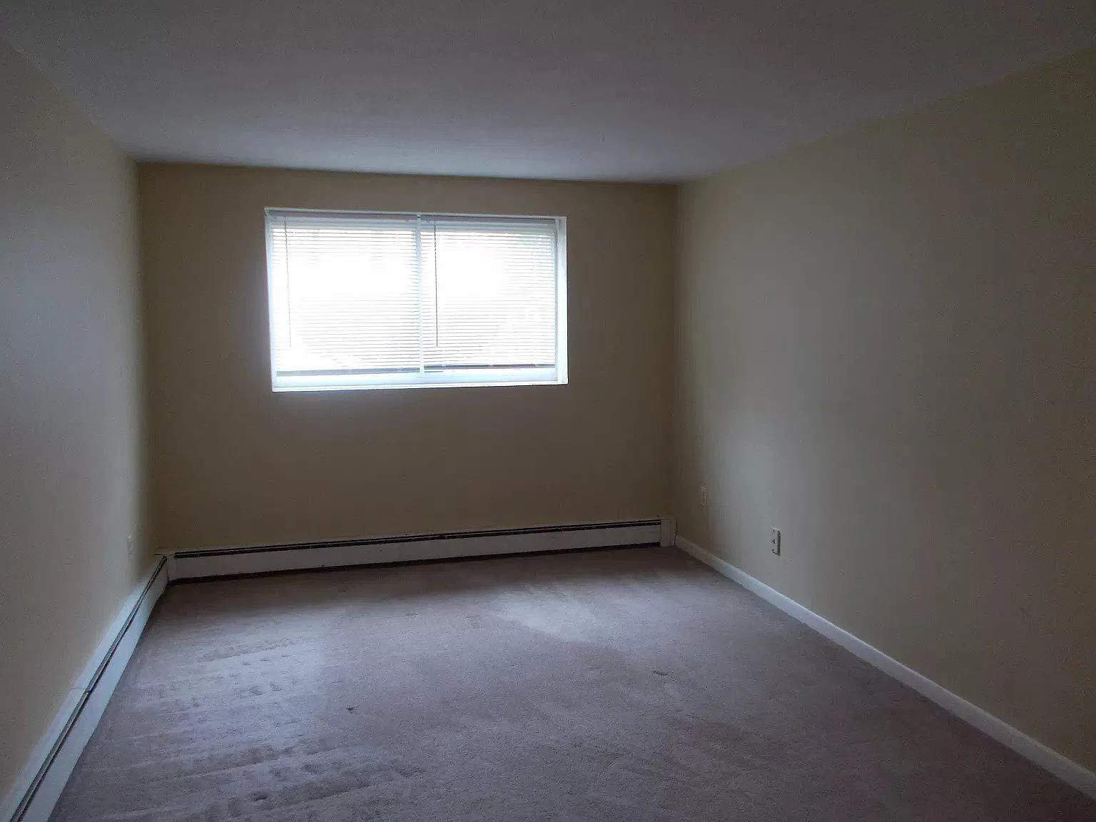 37 South St — Photo 2