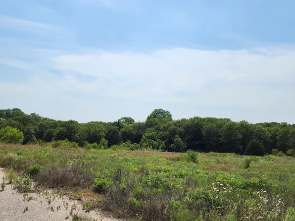 301 Timber Trl, Alvord, TX 76225