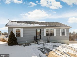 111 Jenny Ct, Strasburg, VA 22657