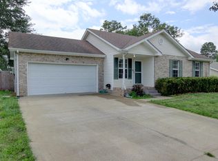 2496 Rafiki Dr, Clarksville, TN 37042