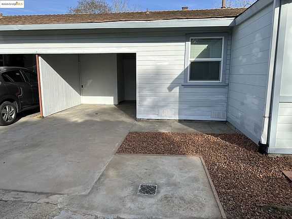 2nd image of 417 W 19th St
