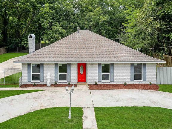 2nd image of 808 Cypress Dr