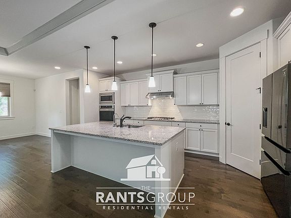 3rd image of 6915 32nd Street Ct W