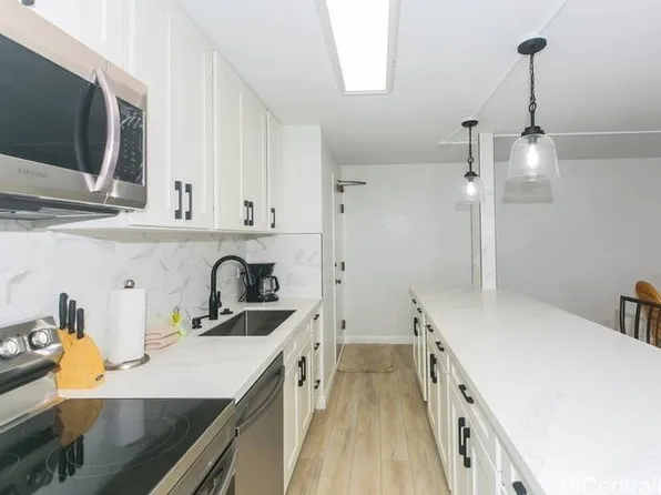 1778 Ala Moana Blvd APT 4012, Honolulu, HI 96815