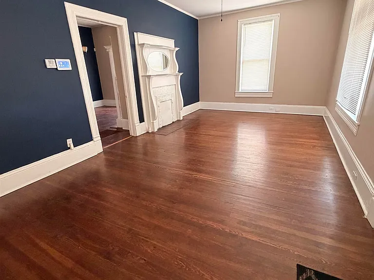 3017 Ensley Ave — Photo 3