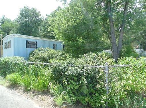 2nd image of 868 Southampton Rd Trailer 61