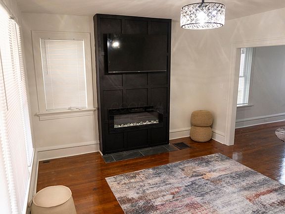 5th image of 1202-1204 Franklin Ave
