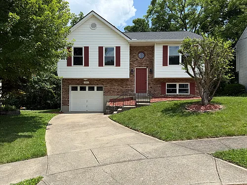 2640 Ridgecrest Ln Photo 1