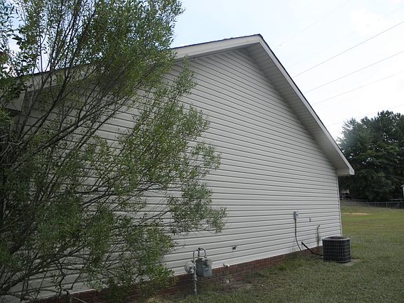5th image of 4509 1st Ave E