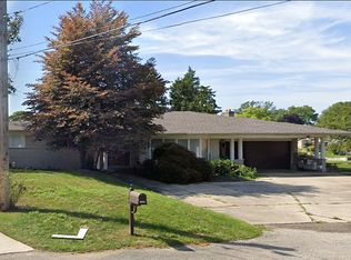 54801 Stardust Ct, Shelby Township, MI