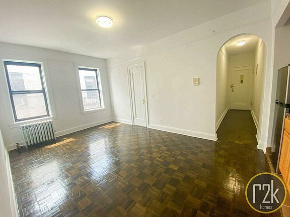 3rd image of 45-25 42nd St #4B