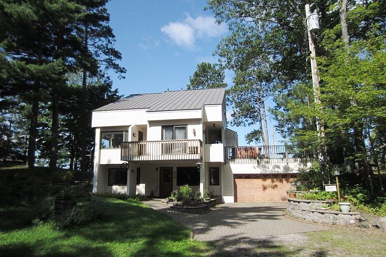 38 Middle Island Point Rd, Marquette, MI 49855 Zillow