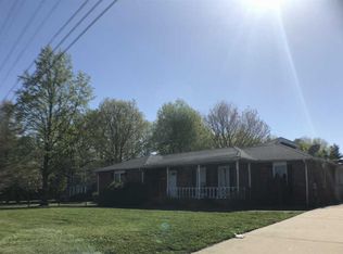 4433 Veterans Pkwy #A-D, Murfreesboro, TN 37128