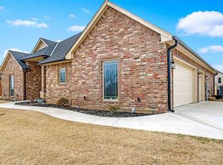 13111 Bentley Pl, Elgin, OK 73538