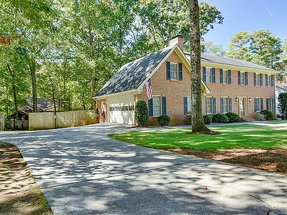 2nd image of 5239 Ashley Dr