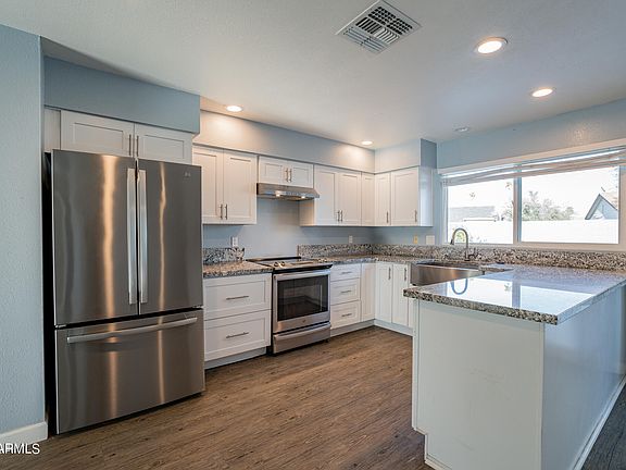 5th image of 4007 S Hohokam Dr