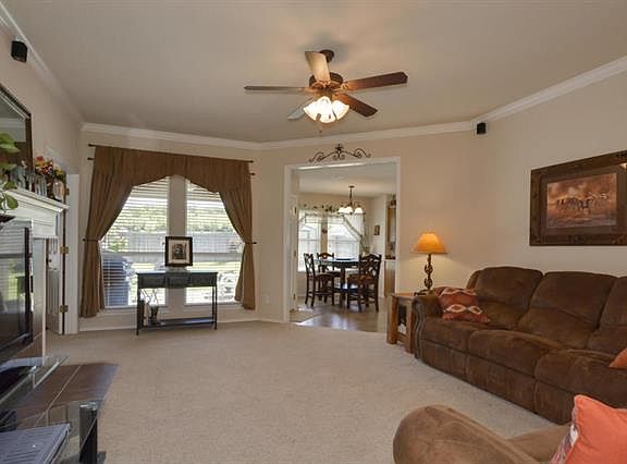 4th image of 728 Morgan Dr