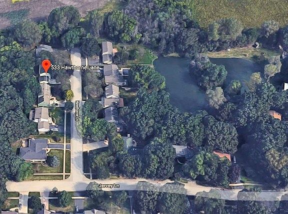 2nd image of 533 Hawthorne Ave