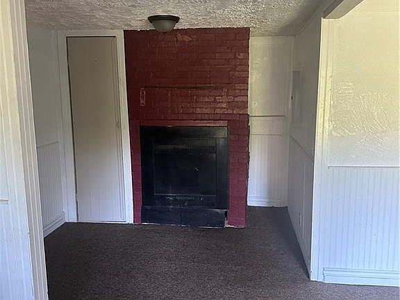 4th image of 155 Old Stagecoach Rd