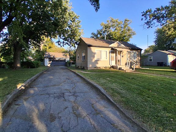 4th image of 411 N 18th Ave