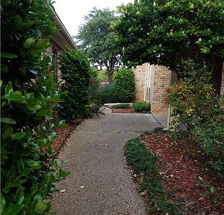 4th image of 113 Cambridge Cir