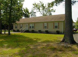 128 King St, Hertford, NC 27944